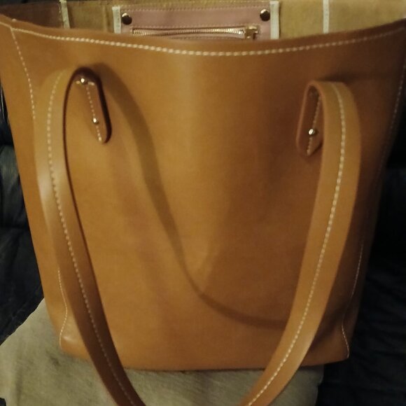 GAP Cognac Tote Bag - Picture 8 of 11